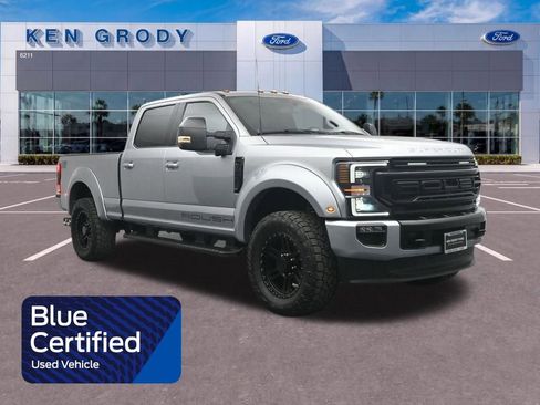 Used 2022 Ford F250 Lariat w/ Black Appearance Package AWD/4WD image 1