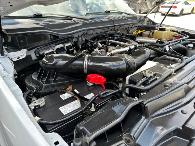 Used 2019 Ford F550 4x4 Regular Cab Super Duty image 19