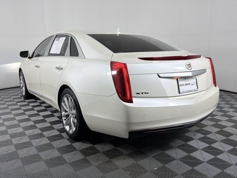 Used 2014 Cadillac XTS FWD image 4