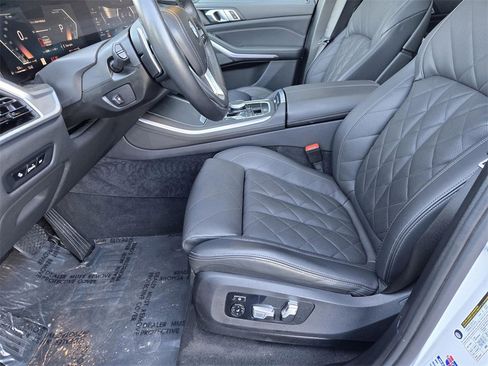 Used 2025 BMW X5 sDrive40i image 25
