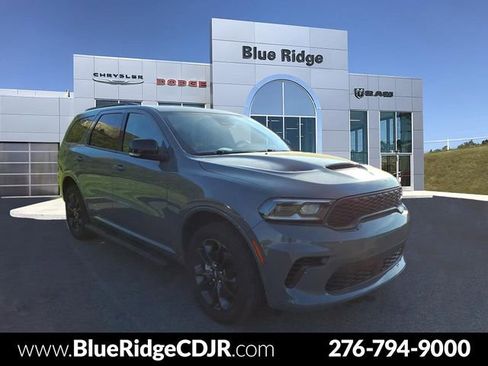 Used 2025 Dodge Durango GT image 1