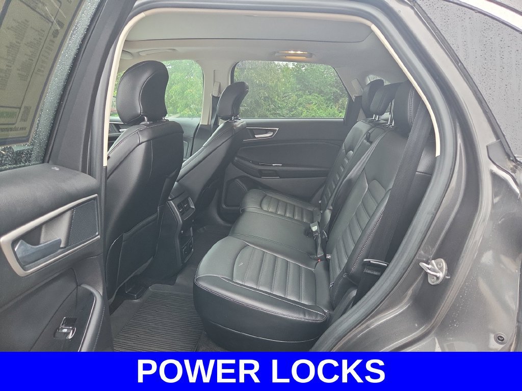 Used 2018 Ford Edge SEL w/ Equipment Group 201A AWD/4WD image 17