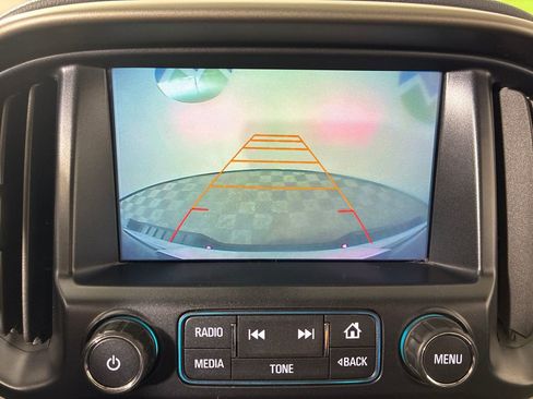 Used 2017 Chevrolet Colorado Z71 image 12