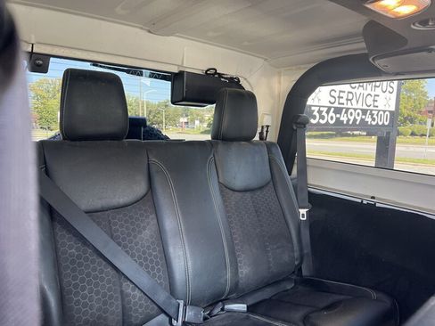 Used 2016 Jeep Wrangler Sport AWD/4WD image 12