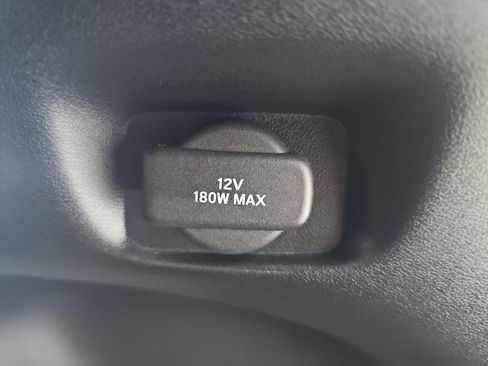 Used 2023 Honda HR-V Sport image 16