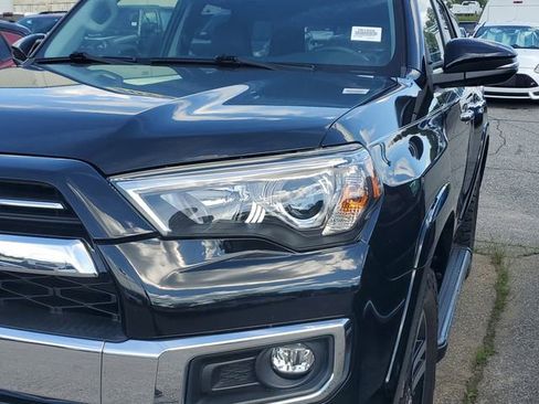 Used 2022 Toyota 4Runner Limited RWD image 4