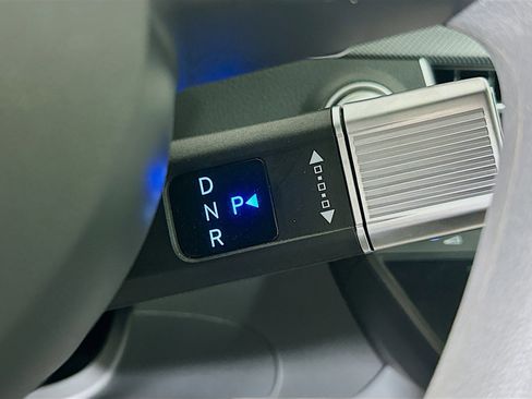 Used 2025 Hyundai Sonata SEL FWD image 25