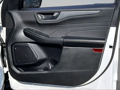 Used 2023 Ford Escape Active image 27