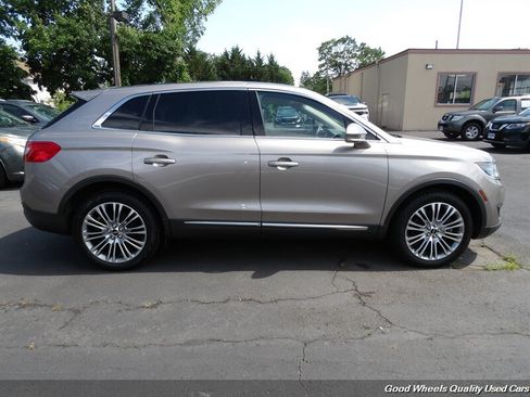 Used 2018 Lincoln MKX Reserve w/ Lincoln MKX Climate Package AWD/4WD image 4
