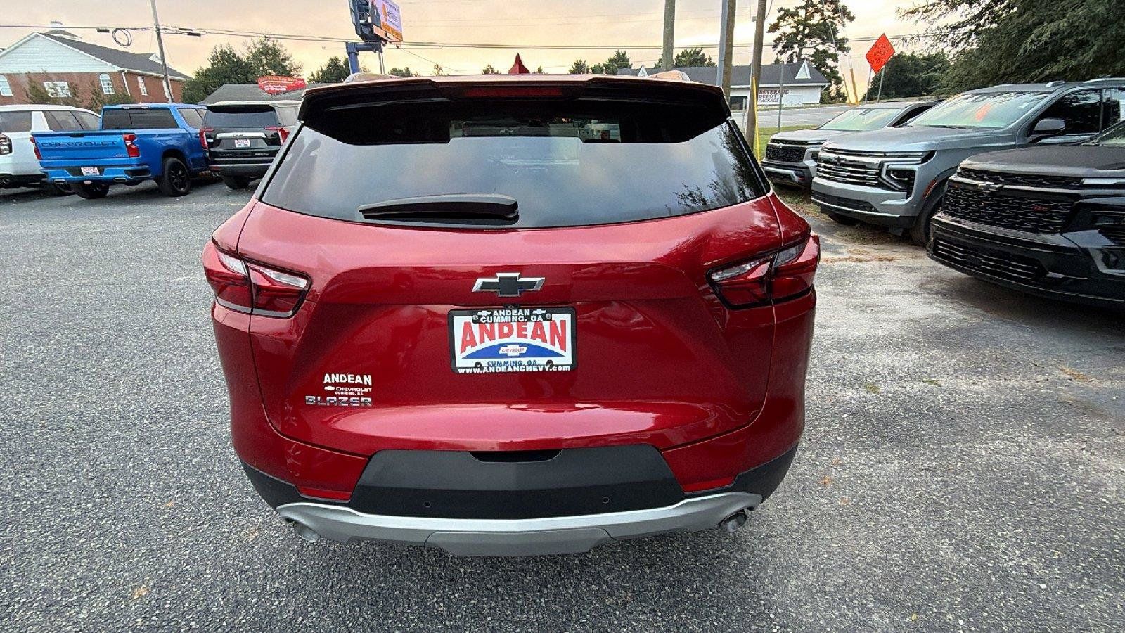 Used 2021 Chevrolet Blazer LT FWD image 9