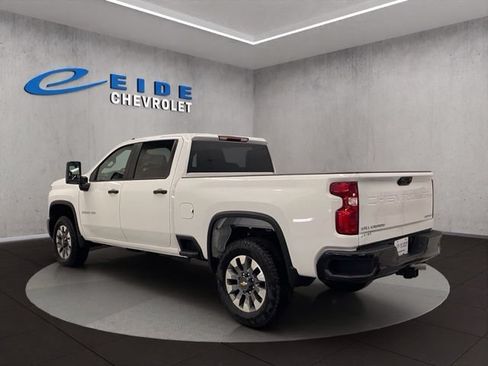 New 2026 Chevrolet Silverado 2500 Custom w/ Custom Value Package AWD/4WD image 6