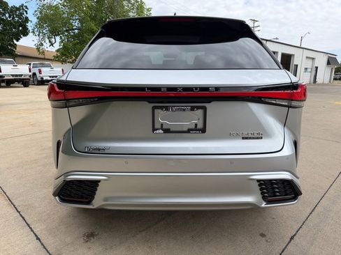 Used 2024 Lexus RX 500h F Sport w/ Convenience Package AWD/4WD image 29