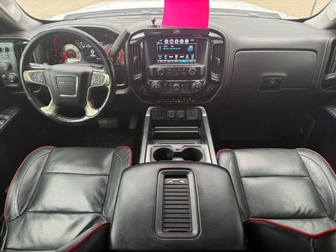 Used 2018 GMC Sierra 2500 Denali w/ Duramax Plus Package AWD/4WD image 7