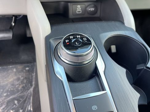 New 2026 Ford Escape SE image 12