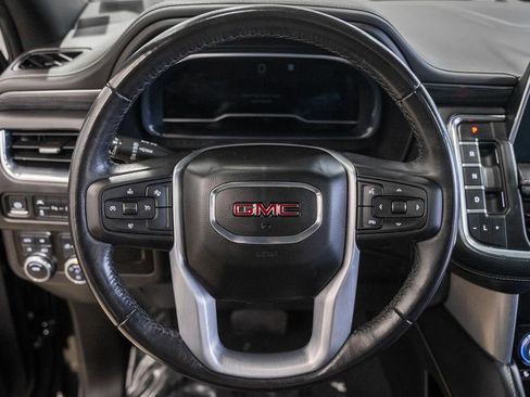 Used 2023 GMC Yukon SLT image 35