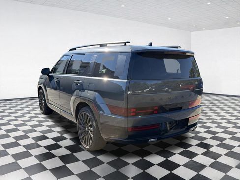 Used 2024 Hyundai Santa Fe Calligraphy FWD image 6