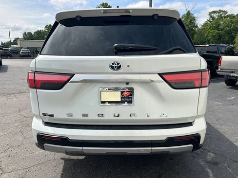 Used 2024 Toyota Sequoia 2WD image 7