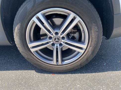 Used 2022 Mercedes-Benz GLC 300 image 5