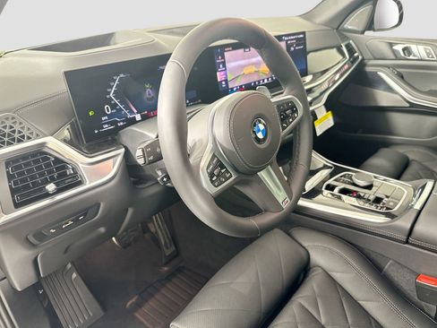 New 2026 BMW X5 xDrive40i w/ M Sport Package image 9