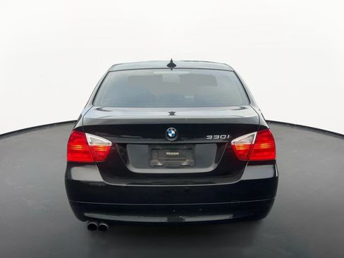 Used 2006 BMW 330i Sedan RWD image 4