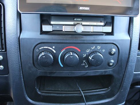 Used 2003 Dodge Ram 2500 Truck ST image 28