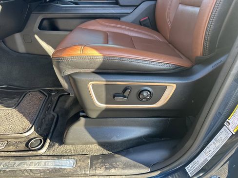 Used 2023 RAM 1500 Limited w/ Body Color Bumper Group image 15