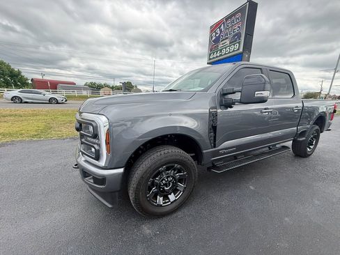 Used 2024 Ford F250 Lariat w/ Sport Appearance Package AWD/4WD image 8