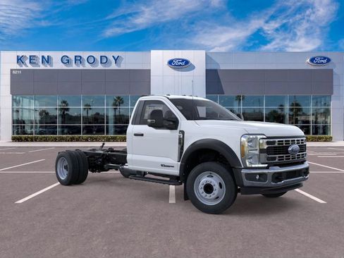 New 2026 Ford F550 2WD Regular Cab Super Duty image 1
