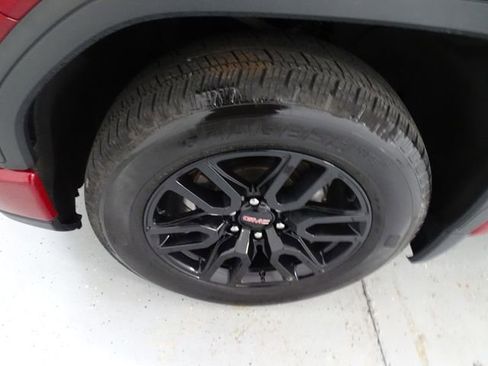 Used 2024 GMC Sierra 1500 Elevation w/ Preferred Package image 28