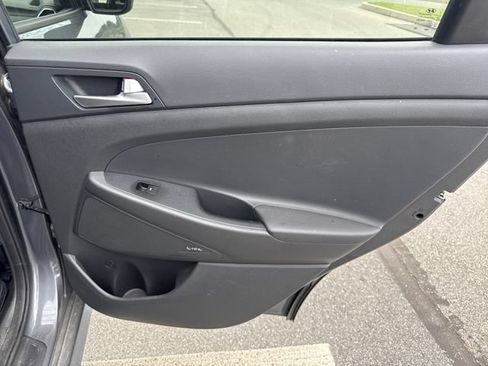 Used 2019 Hyundai Tucson Night AWD/4WD image 16