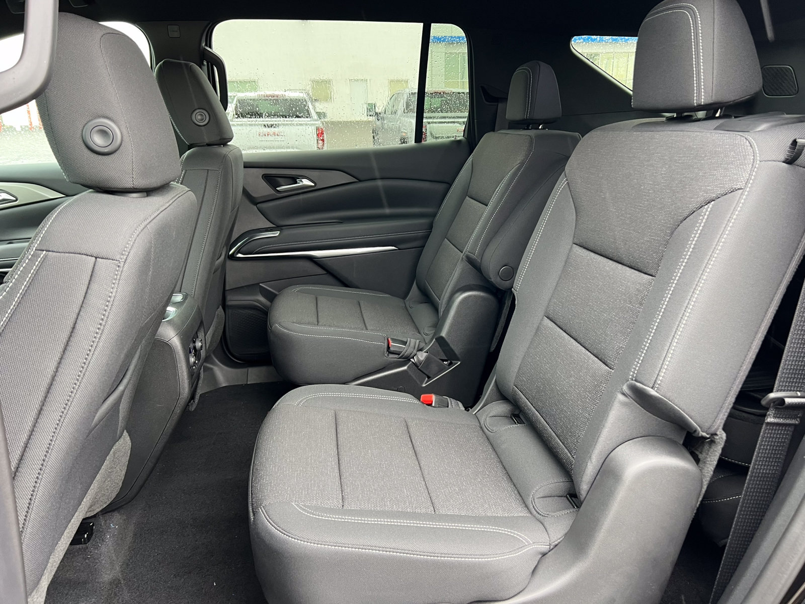 New 2026 Chevrolet Traverse LT w/ Driver Confidence Package AWD/4WD image 4