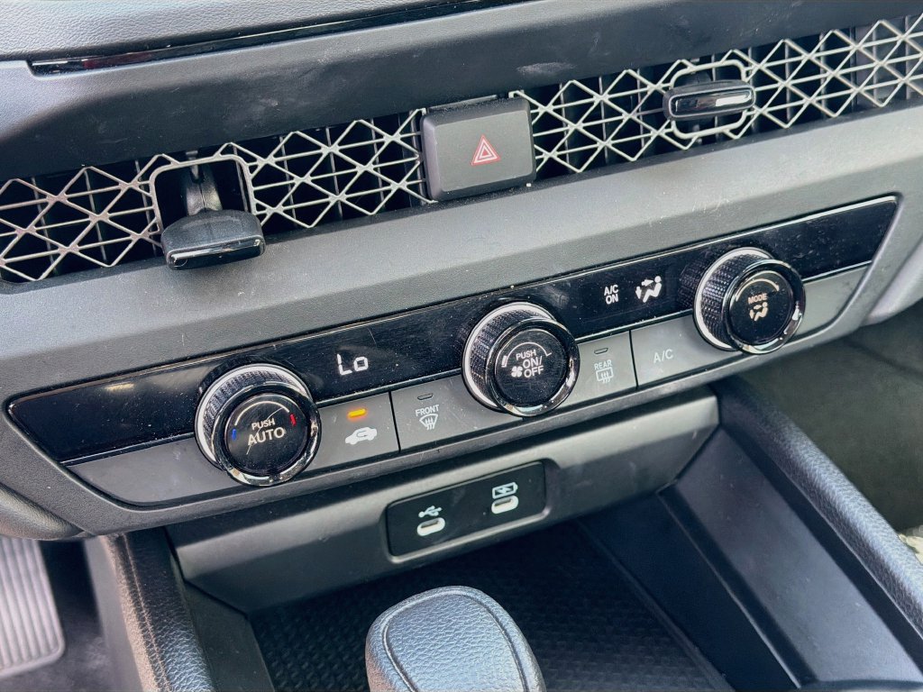 Certified 2025 Honda Accord LX image 14