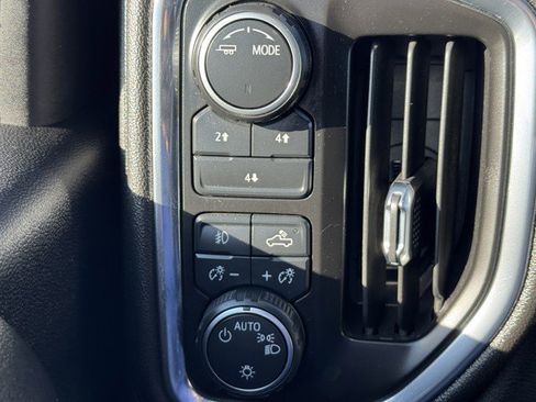 Used 2023 Chevrolet Silverado 2500 LT w/ Convenience Package image 19