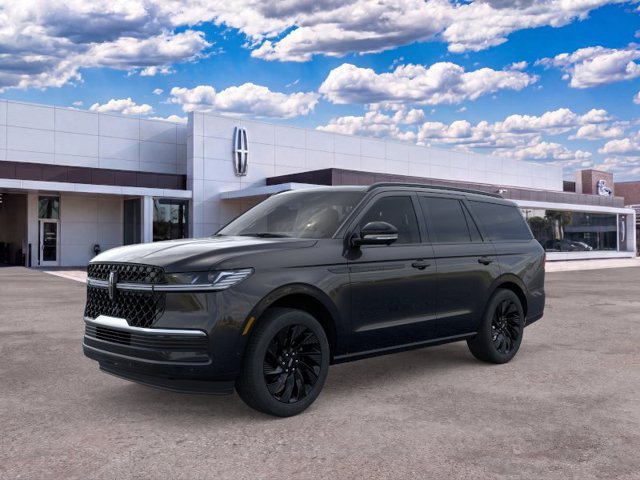 New 2026 Lincoln Navigator Reserve w/ Jet Appearance Package AWD/4WD image 1