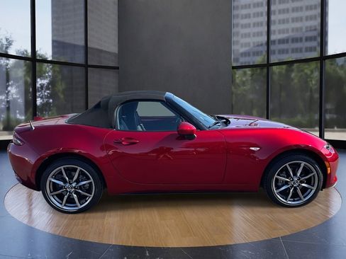 Used 2023 MAZDA MX-5 Miata Grand Touring w/ Weather Package image 2