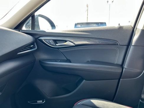 Used 2022 Buick Envision Essence w/ Technology Package I AWD/4WD image 44