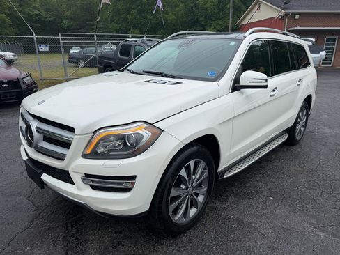Used 2015 Mercedes-Benz GL 450 4MATIC image 3