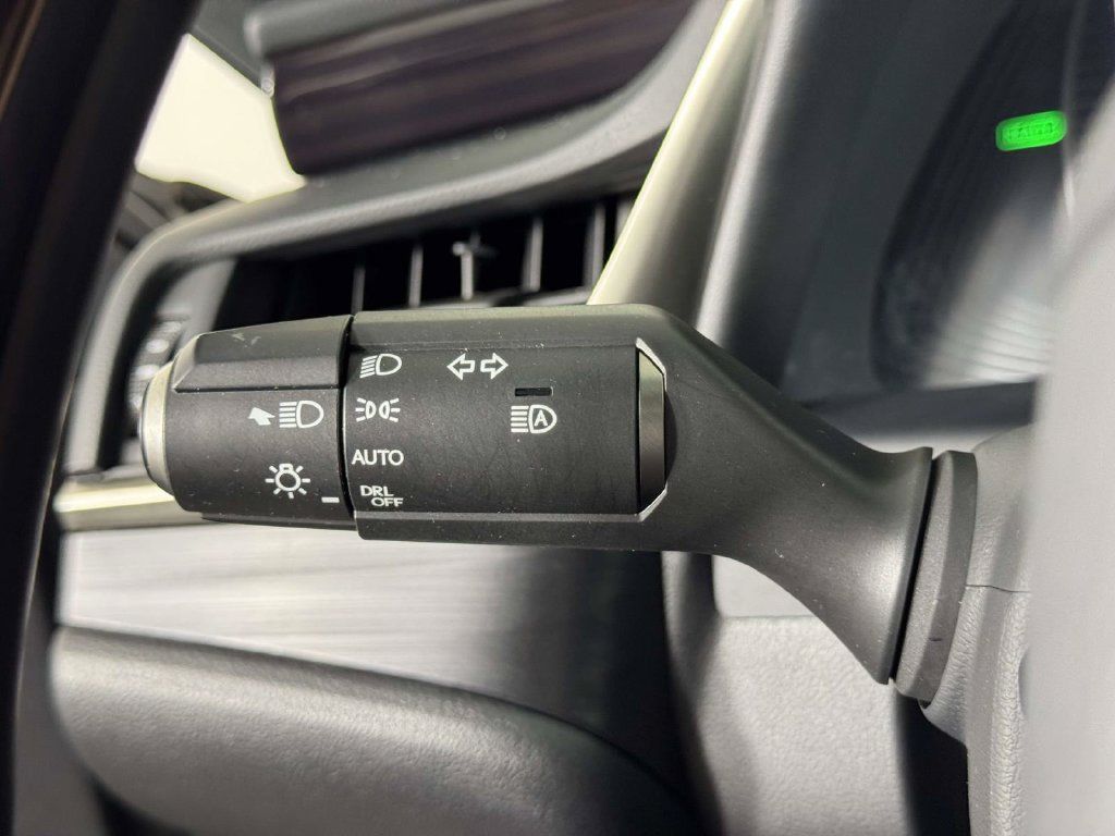 Used 2021 Lexus ES 300h w/ Accessory Package 2 FWD image 20