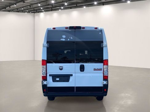 Used 2019 RAM ProMaster 2500 FWD image 4