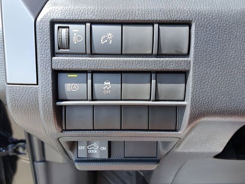 New 2025 Toyota Tacoma TRD Off-Road image 27