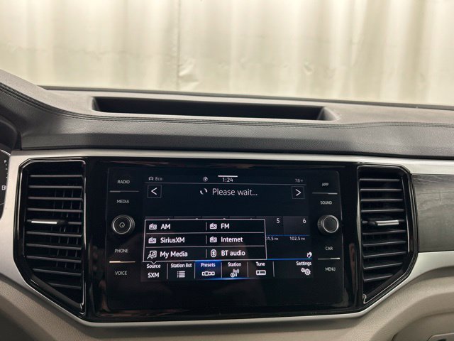 Used 2023 Volkswagen Atlas SE AWD/4WD image 11