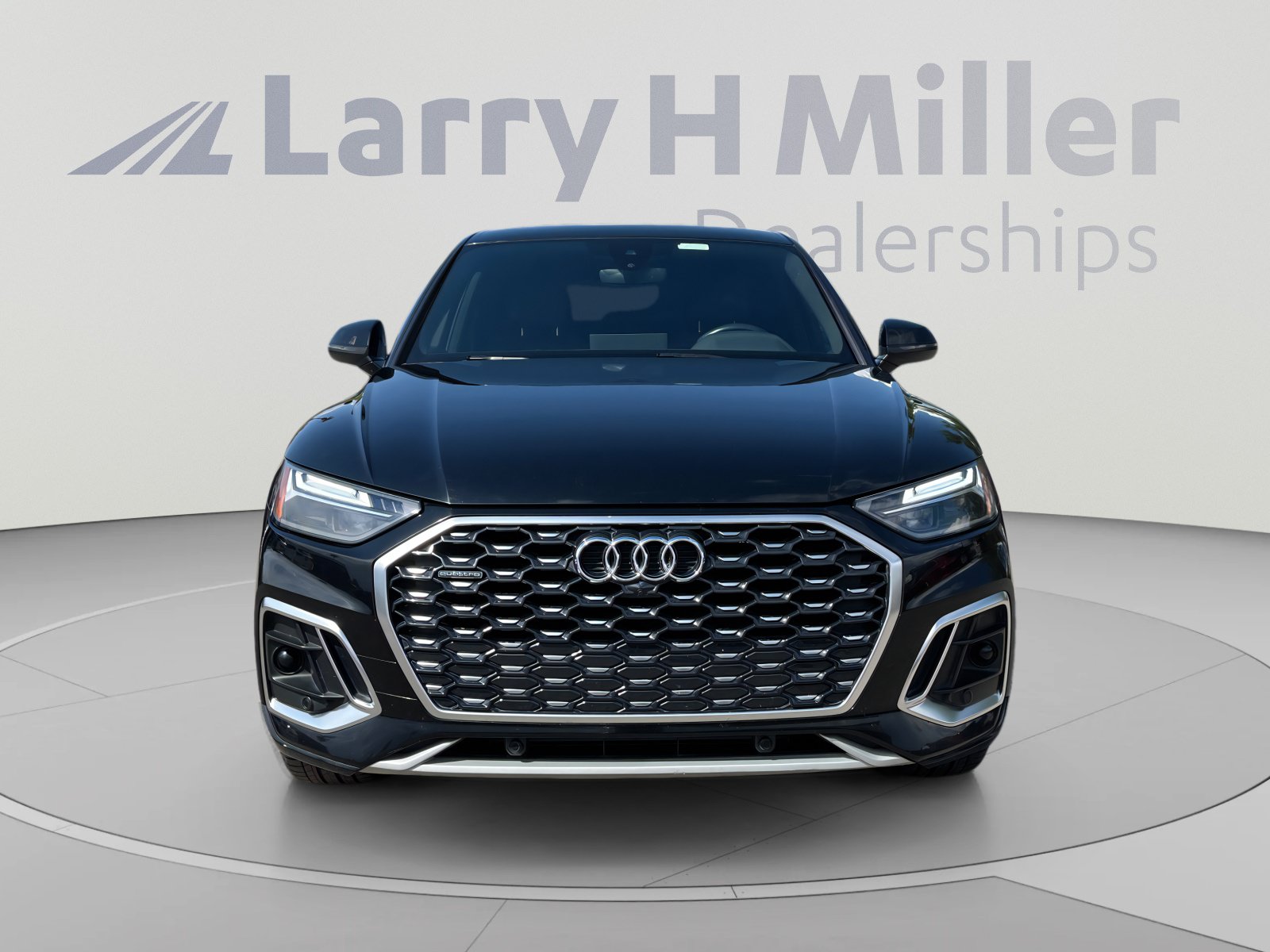 Used 2023 Audi Q5 2.0T Premium Plus w/ Premium Plus Package AWD/4WD image 8