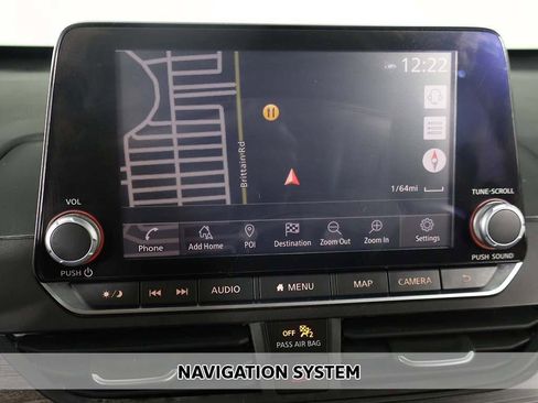 Used 2019 Nissan Altima 2.5 Platinum image 3