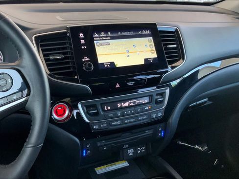 Used 2022 Honda Pilot Elite image 7