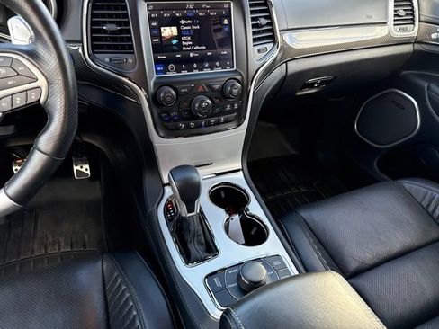 Used 2018 Jeep Grand Cherokee Trackhawk AWD/4WD image 26