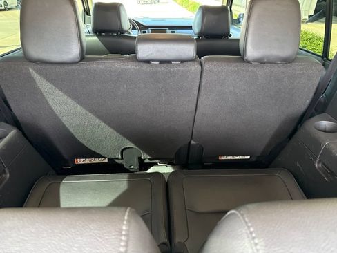 Used 2017 Ford Flex SEL w/ Equipment Group 202A AWD/4WD image 11