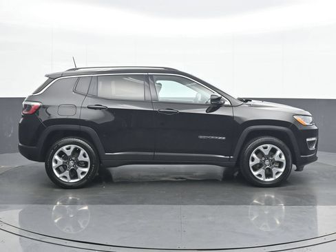 Used 2021 Jeep Compass Limited AWD/4WD image 7