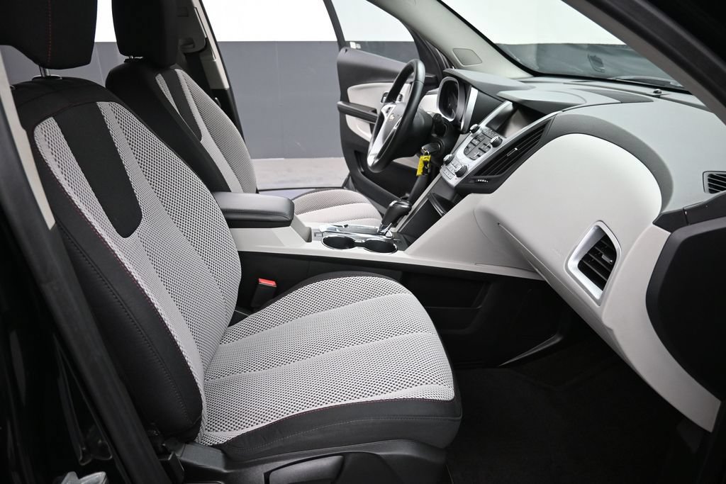 Used 2016 Chevrolet Equinox LT w/ Convenience Package AWD/4WD image 10
