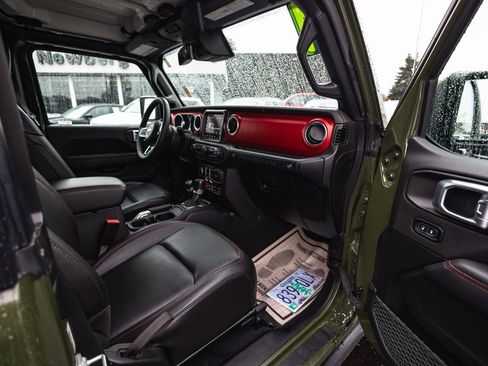 Used 2021 Jeep Wrangler Rubicon w/ Uconnect 4C Nav & Sound Group image 21