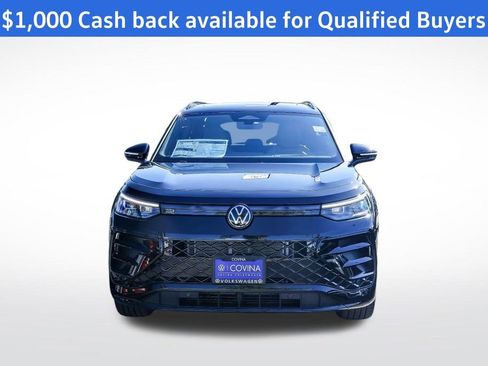 New 2026 Volkswagen Tiguan SE R-Line image 2